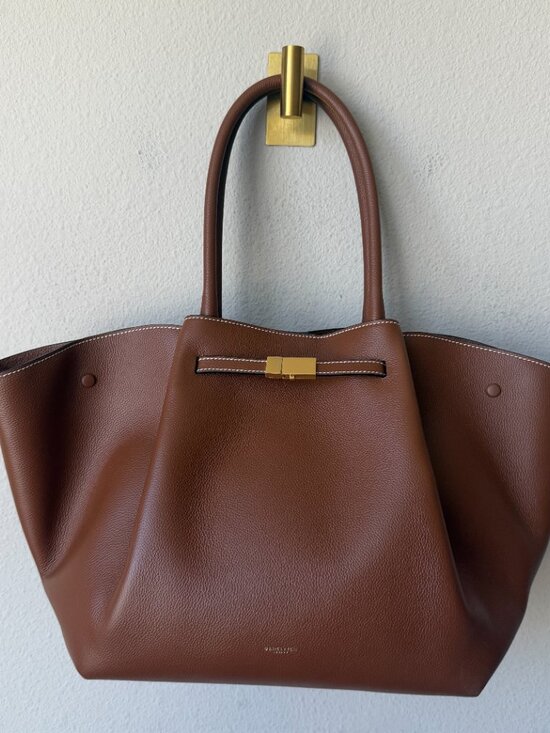 NEW DeMellier The New York Tote Bag in Tan Small Grain Leather - Picture 2 of 10